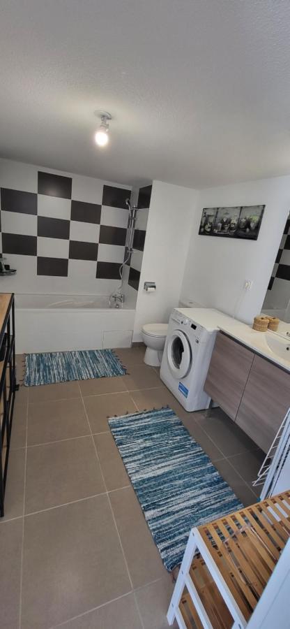 Appartement Avec Balcon/Terrasse Monteux Extérieur photo